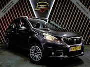 Peugeot 2008 - 1.2t|TREKHAAK|VOL AUT|NAVI|PDC|All-season|PARKEER SENSOREN