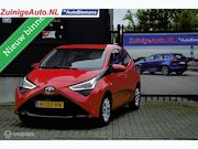 Toyota Aygo - 1.0i Automaat x-play Camera 15.000KM/NAP NL auto