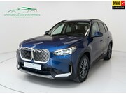BMW iX1 - XDrive30 67 kWh - Panorama - Trekhaak - HarmanKardon - Leder