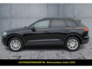 Volkswagen Touareg - 3.0 TDI Grijs Kenteken ACC Luchtvering Comfortstoelen Trekha