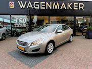 Volvo S60 - 1.6 T3 Kinetic AUT|Clima|Cruise|NAV|CAM|DealerOH!