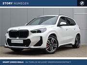 BMW X1 - xDrive25e High Executive M Sporrt Automaat / Panoramadak / S