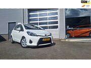 Toyota Yaris - 1.5 Full Hybrid Aspiration/Navigatie/Camera/Cruise/Nl Auto