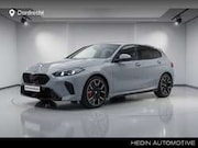 BMW 1-serie - M-Sport Pro | 19" | Camera | Stoelverwarmi