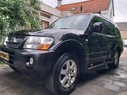 Mitsubishi Pajero - 3.2 Di-D GLS LB Side Window