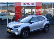 Toyota Yaris Cross - 1.5 Hybrid 115 First Edition NL-AUTO 17''LM-VELGEN NAVI CLIM