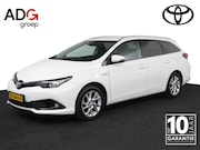 Toyota Auris - Touring Sports 1.8 Hybrid Dynamic Go | Licht en Regensensor 