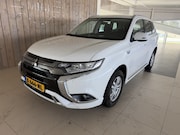 Mitsubishi Outlander - 2.4 PHEV Pure