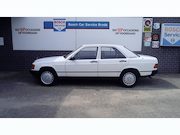 Mercedes-Benz 190-serie - 2.0 E AUT