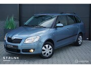 Skoda Fabia - Combi 1.4-16V Ambiente Airco Trekhaak Centr Vergr