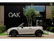MINI Cooper - Cabrio 1.5 Classic Aut. | Navigatie | Leder | PDC | Black Pa