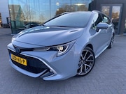 Toyota Corolla - 2.0 Hybrid Premium sport stoelen