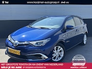 Toyota Auris - 1.8 Hybrid Executive Meeste luxe uitvoering / / 1e eigenaar 