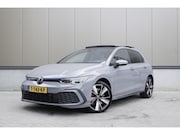 Volkswagen Golf - 1.4 eHybrid GTE | Pano | Heads-up | Keyless entry | Dodehoek