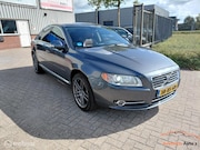 Volvo S80 - 3.2