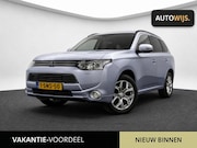 Mitsubishi Outlander - 2.0 PHEV Instyle+|PANO|LEDER|TREKHAAK|CAMERA|NL AUTO|GOED ON