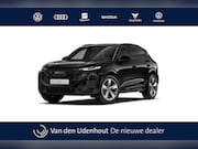 Audi Q3 - e-hybrid 272 S tronic S edition | Adaptive cruise control |