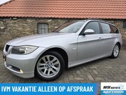 BMW 3-serie - Touring 320i High Executive