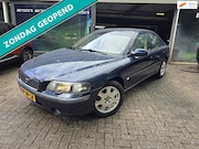 Volvo S60 - 2.4 Edition | | AIRCO | LEDER | LMV | STOELVERWARMING |