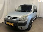 Peugeot Partner - MPV 1.6-16V Zenith 3 - Schade