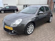 Alfa Romeo Giulietta - 1.4 T Exclusive automaat apk 06-'27