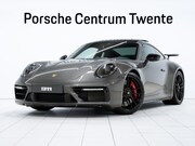Porsche 911 - Carrera GTS