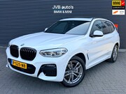 BMW X3 - XDrive20i M-sport, panoramadak, trekhaak, HUD