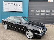 Mercedes-Benz E-klasse - 50 AMG Leder Clima Uniek 22 jaar afgemeld 98.230 km originee