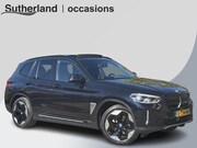BMW iX3 - High Executive 80 kWh | orig. NL Auto | Panoramdak | Leder |
