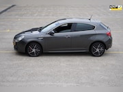 Alfa Romeo Giulietta - 1.4 T Distinctive QV-Line
