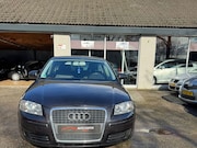 Audi A3 - 1.6 FSI Attraction