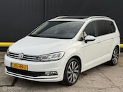 Volkswagen Touran - 1.4 TSI Highline ACC|AUTOMAAT|PANO