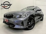 BMW 3-serie - Touring 330e xDrive High Exe PANO/TREKHAAK/H&K/MEMORY/ACC/CA
