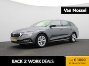 Skoda Octavia - Combi 1.0 e-TSI Business Edition Plus | Automaat | Apple Car
