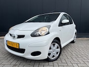 Toyota Aygo - 1.0-12V Comfort Navigator Airco/Navi/Apk06-2027