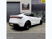 Tesla Model Y - Juniper