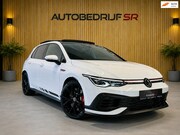 Volkswagen Golf - 2.0 TSI GTI Clubsport 300pk Panoramadak! Camera! ACC! Weinig