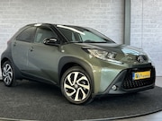 Toyota Aygo X - 1.0 VVT-i MT Pulse Carplay Stoelverwarming ACC Keyless Bi-To