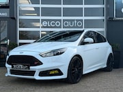 Ford Focus - 2.0 ST-3 250pk / CarPlay /Recaro stoelen