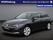 Volkswagen Golf - 1.5 eTSI 130pk Style DSG Automaat Trekhaak / 17"LM velgen /