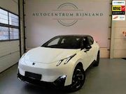 Lynk & Co 02 - Core 66 kWh Stoelverwarming, Apple CarPlay, Achter