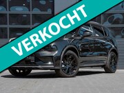 Lynk & Co 01 - 1.5 Black Edition Panoramadak|Camera|ACC|Stoelverwarming|Nav