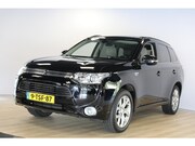 Mitsubishi Outlander - 2.0 PHEV Instyle | Schuif- kanteldak | Trekhaak | Leer
