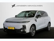 Leapmotor B10 - Design ProMax 67.1 kWh Panoramadak 360 Camera Stuur-Stoelver