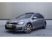 Volkswagen Golf - 2.0 TSI GTI Perf.