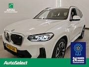 BMW iX3 - 80 kWh 286pk Executive | SOH 99%| Panoramadak | Parking Pack