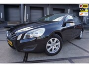 Volvo V60 - 1.6 T3 Kinetic