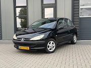 Peugeot 206 - 1.4 X-line