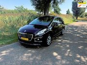 Peugeot 3008 - 1.6 THP Active Airco Cruise Pano Trekhaak Pdc