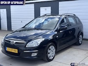 Hyundai i30 - 1.6i Dynamic